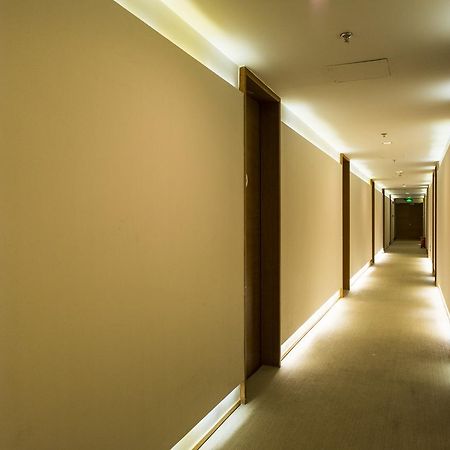 Ji Hotel Harbin West Railway Station Wanda Plaza Экстерьер фото